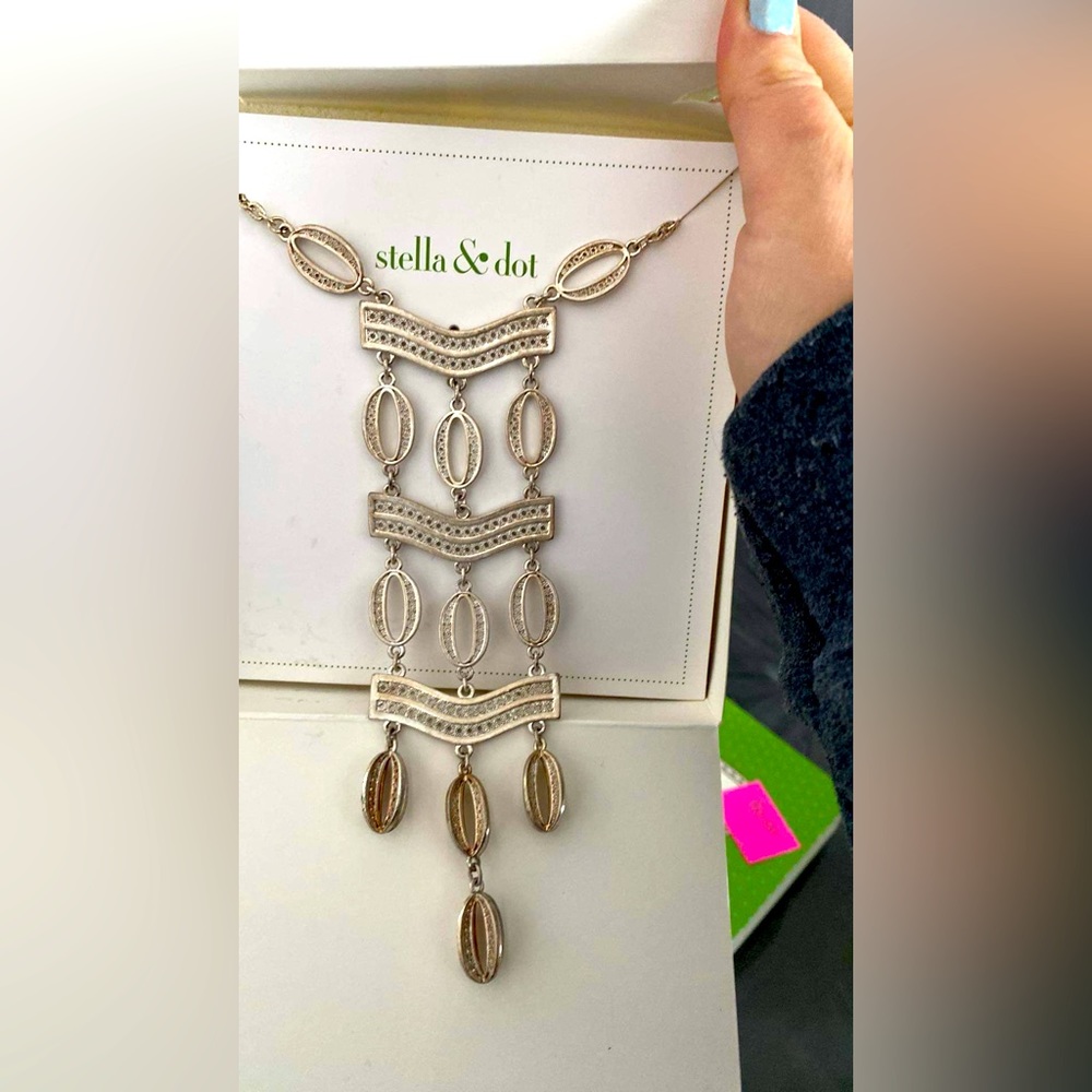 Stella & Dot Kimberly necklace